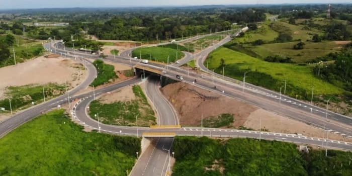 Vía Yuma: El Cruce Inconcluso que Asfixia el Tráfico en Barrancabermeja